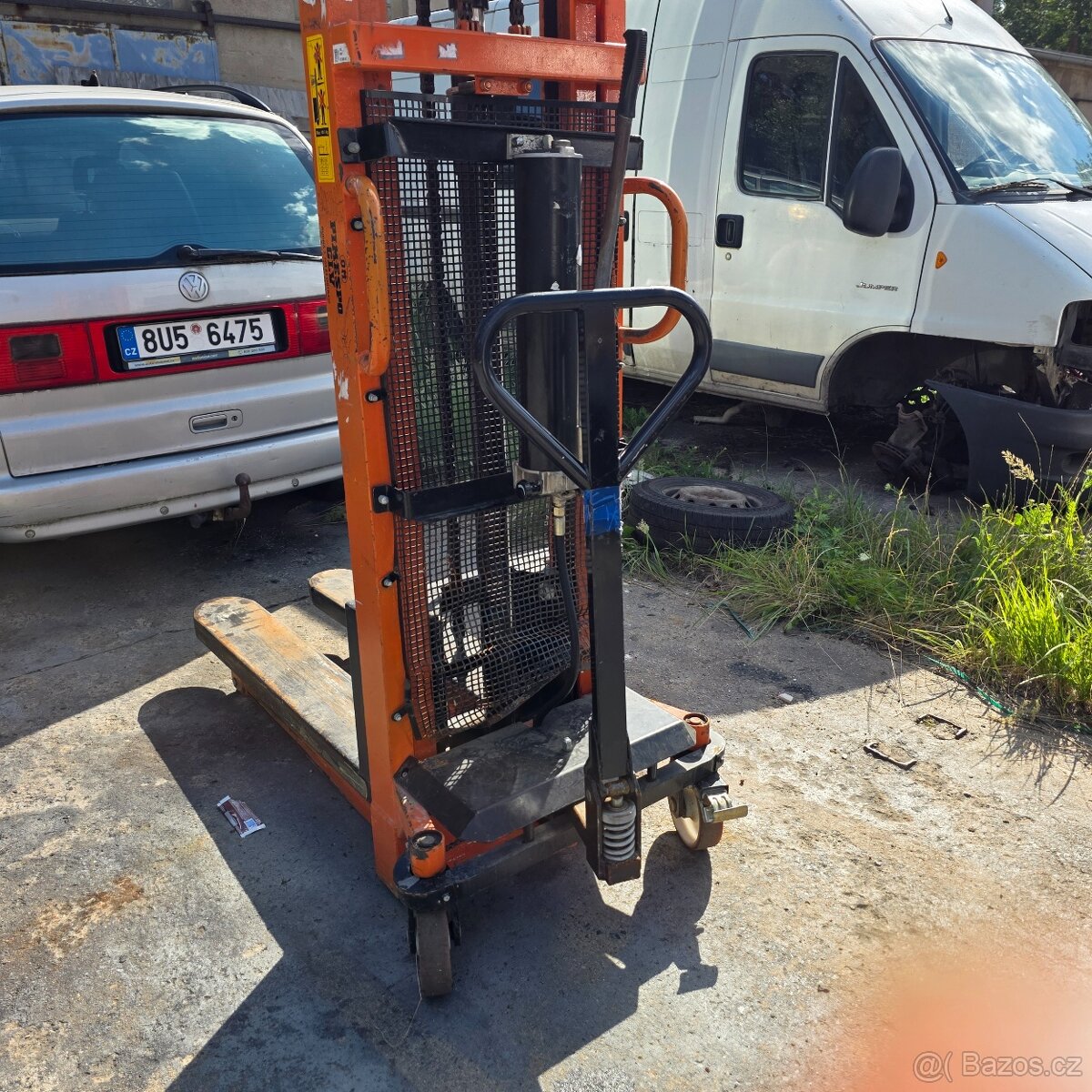 Prodam paletak výška do 3m - 2