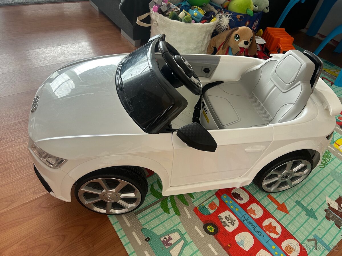 Elektrická audi TT RS - 2