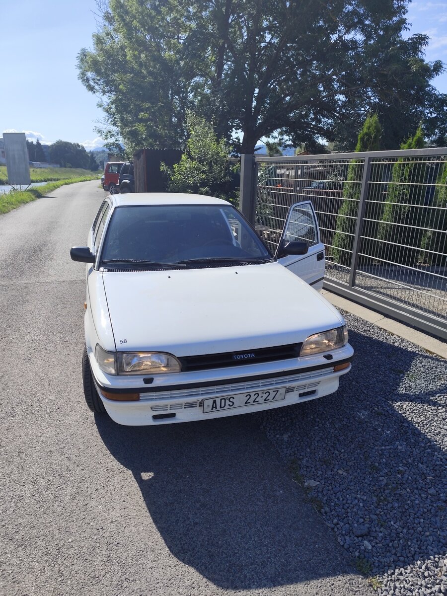 Toyota Corolla E 9 - 2