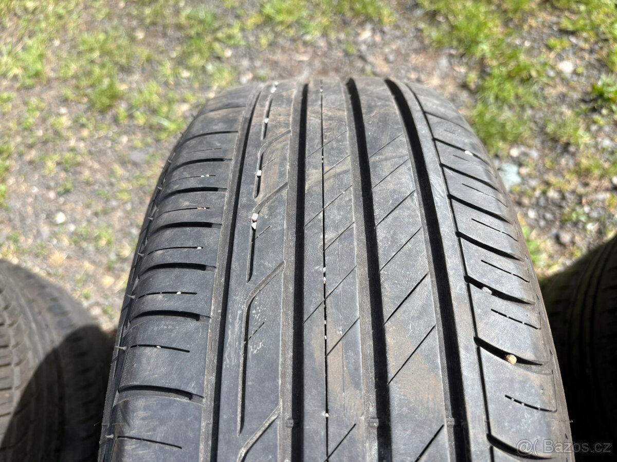2ks letní pneu Bridgestone 195/60/15 - 2