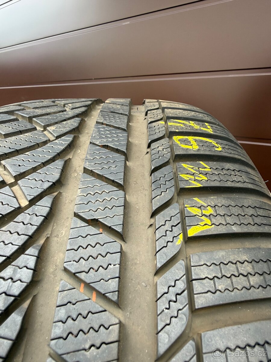 255/35 r21 zimni dot24 - 2