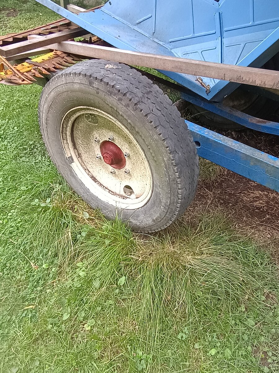 Vyvazecka dřeva za traktor samo domo - 2