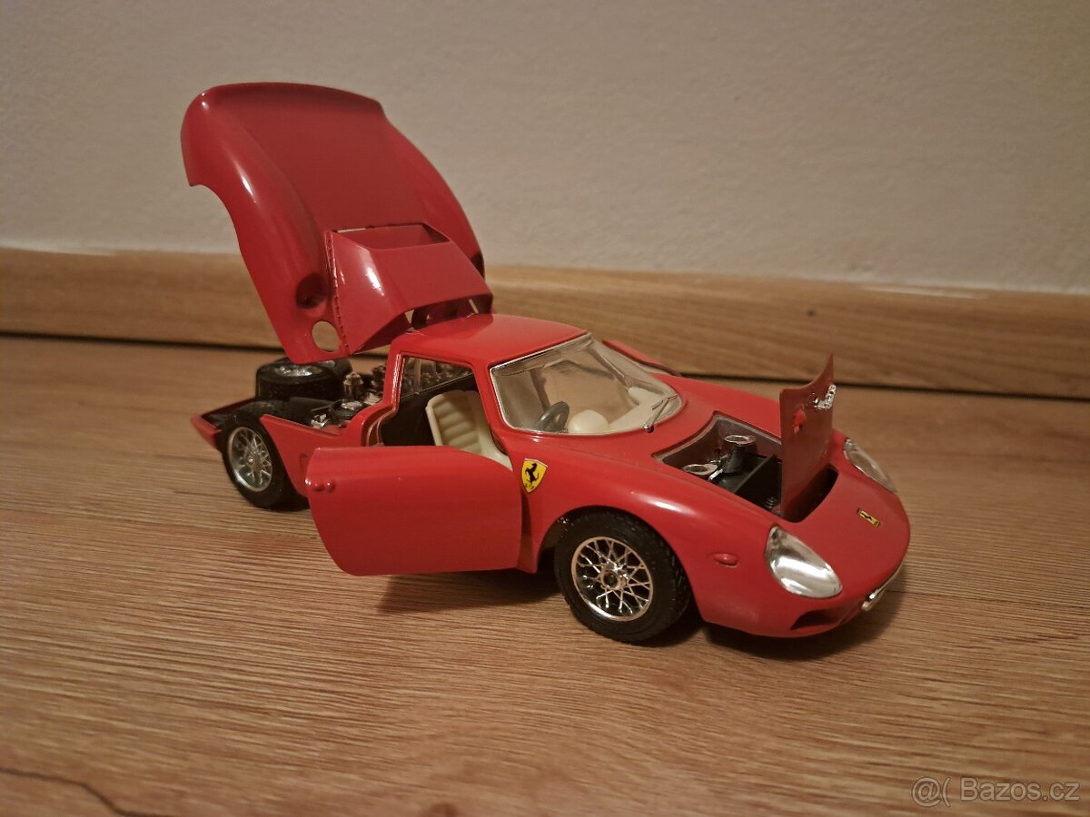 Ferrari 250 LM 1/24 Bburago - 2