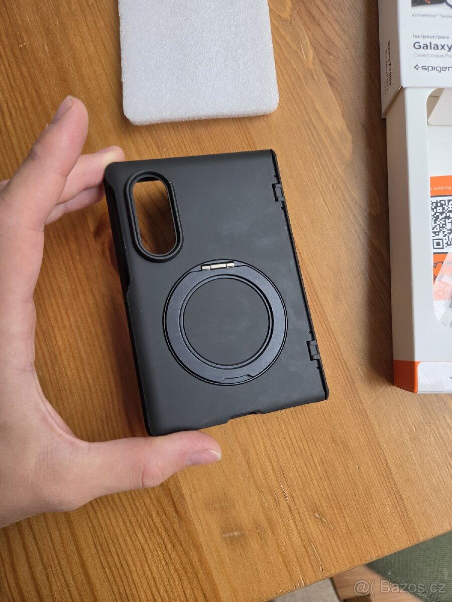 Spigen pouzdro Z Fold8 - 2