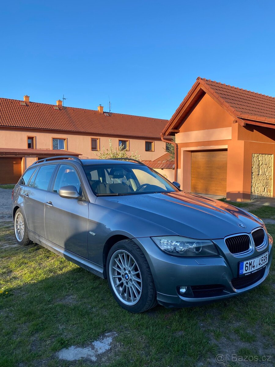 BMW E91 318d Lci - 2