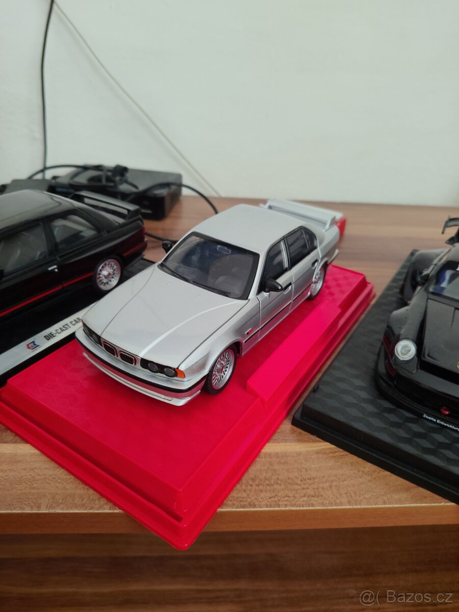 Modely 1:24 - 2