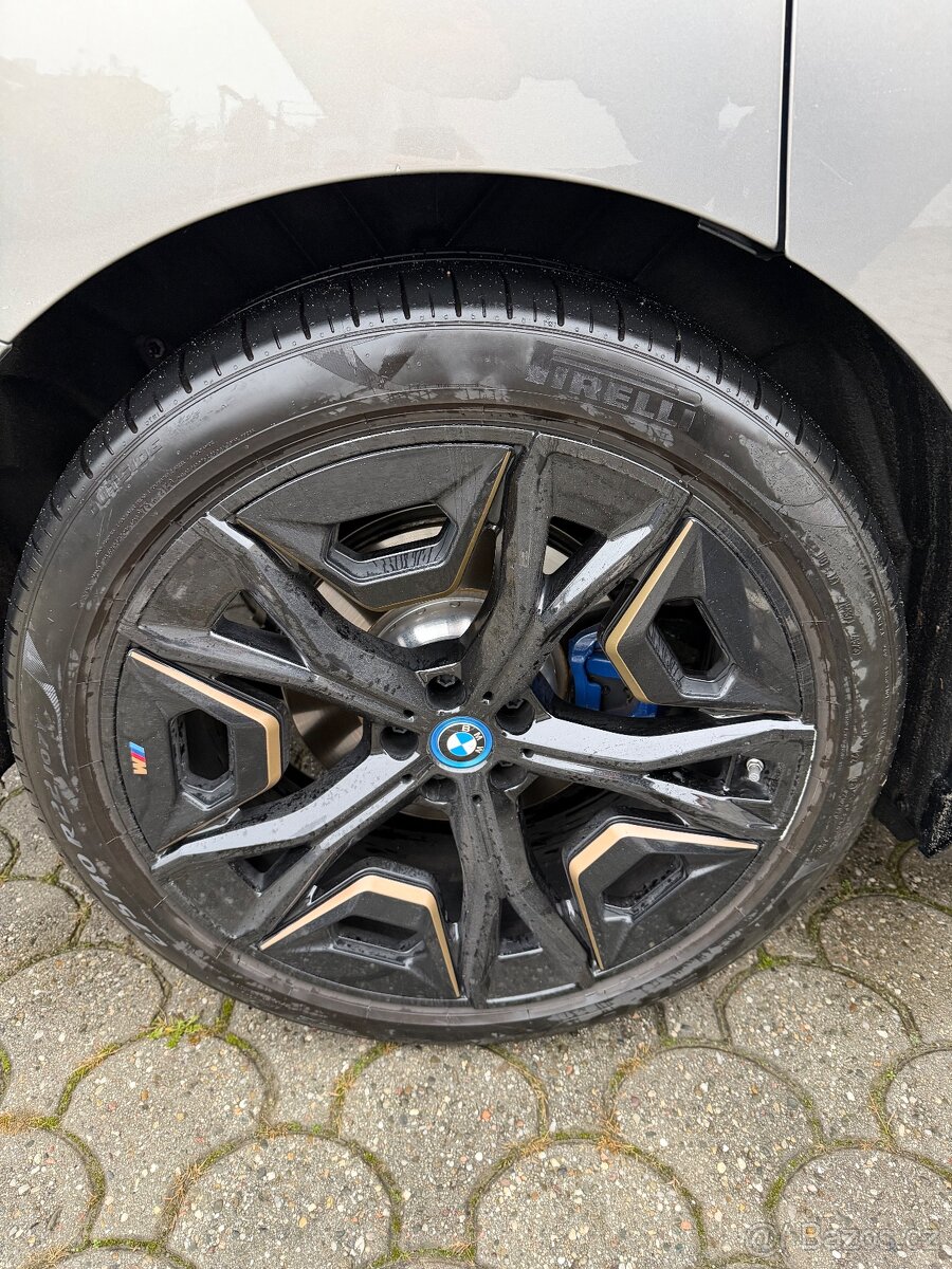 Originální BMW iX alu kola 22" styl 1021 5A02659 černé - 2