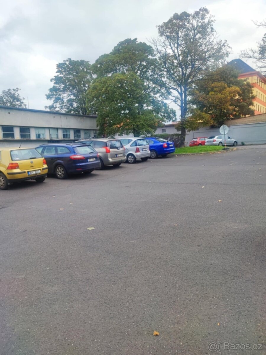 Prodam byt 1+1 družst.vlastnictvi 42 m2 Bratislavska u - 2