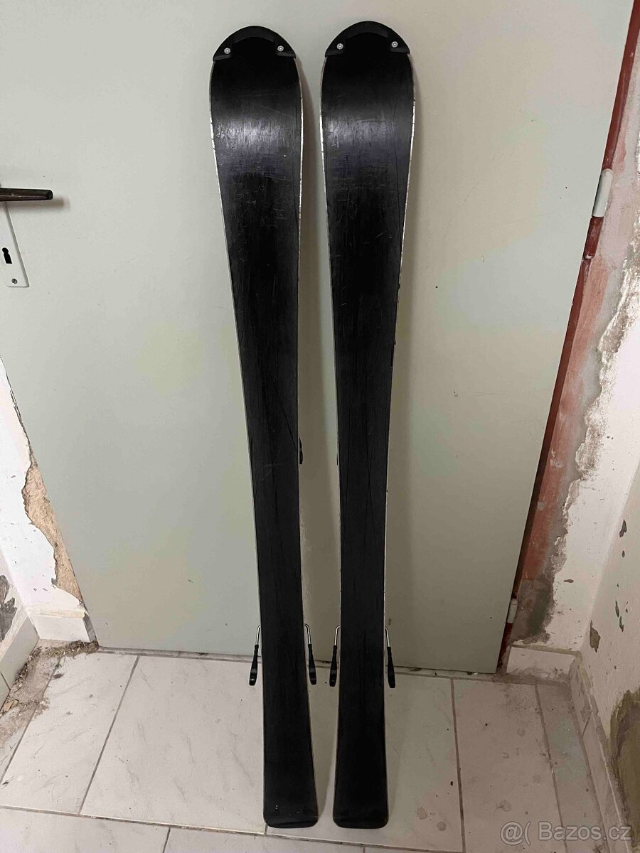 Prodáme dětské lyže Nordica Dobermann Team Race J 120cm - 2