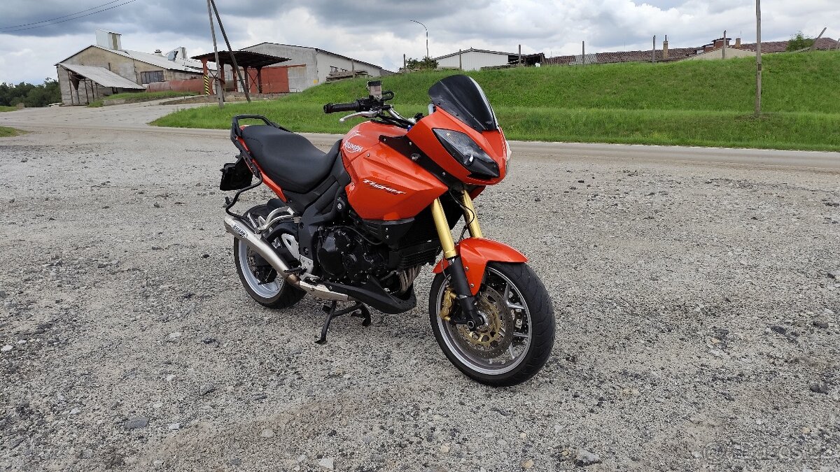 Triumph Tiger 1050 - 2