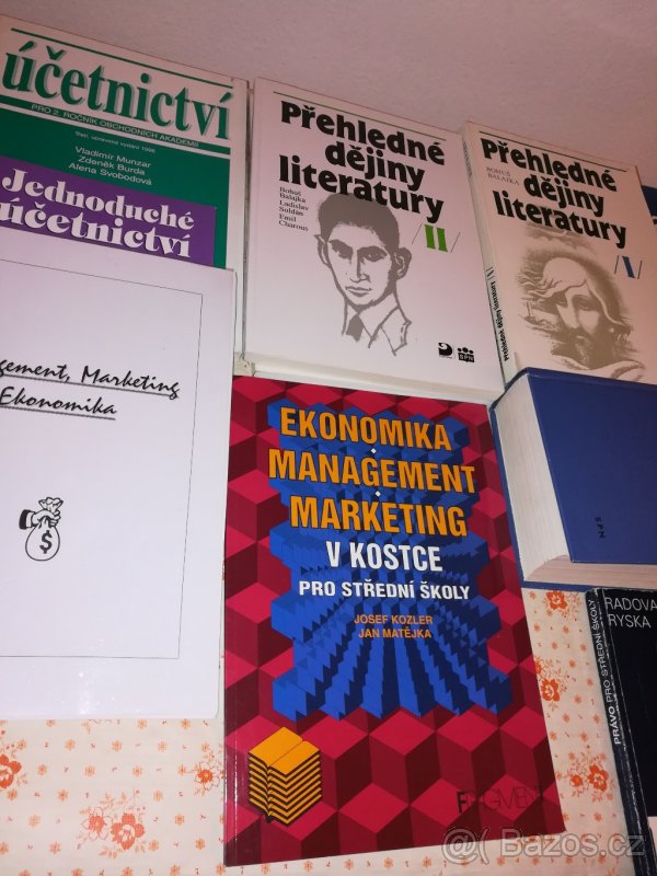 Matematika, angličtina, český jazyk, dějepis - 2