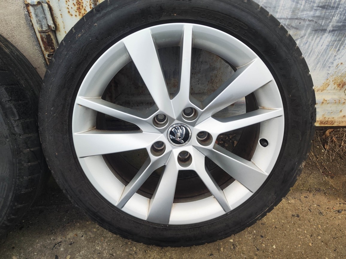 17"letní alu sada Trius 5x112 origo Octavia 3 RS Golf 7 GTD - 2