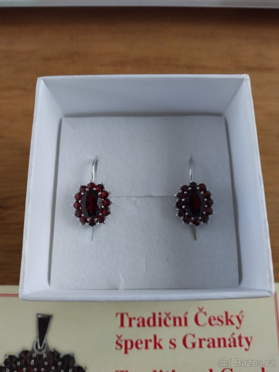 Český granát - náušnice - 2