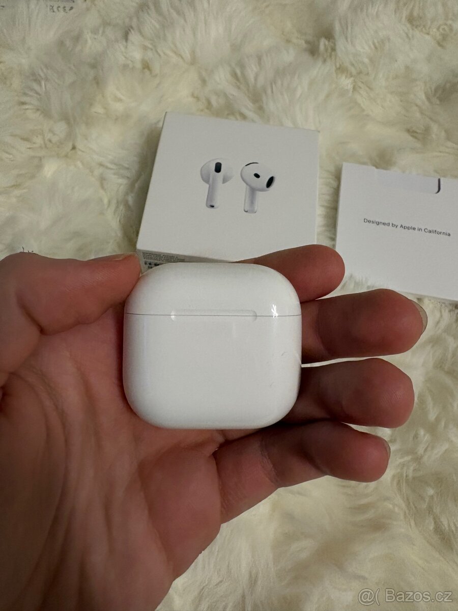 Apple Airpods 4 Bílé Sluchátka - 2