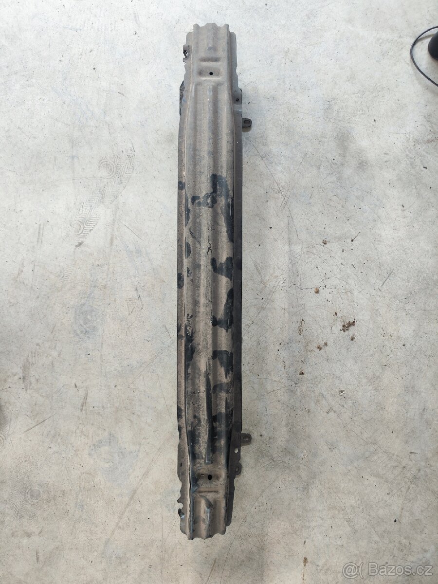 Výztuha předního nárazníku Škoda Fabia 1 - 2