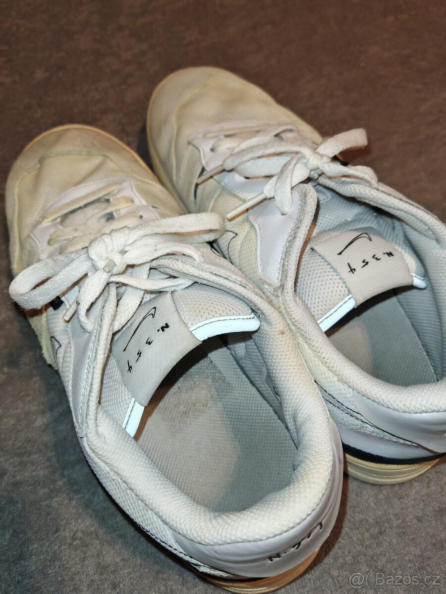 2x obuv Nike N.354+Jordan - 2