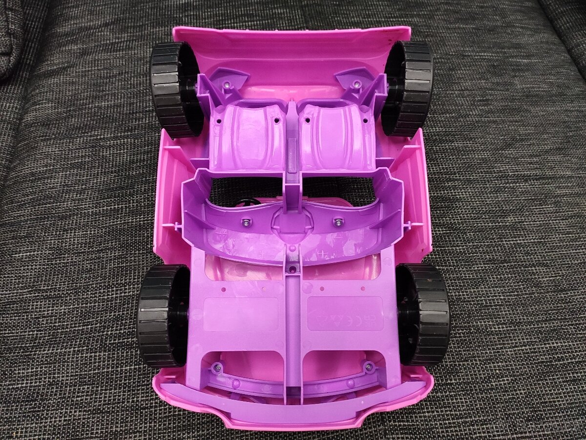 Plastové auto pro panenky - 2