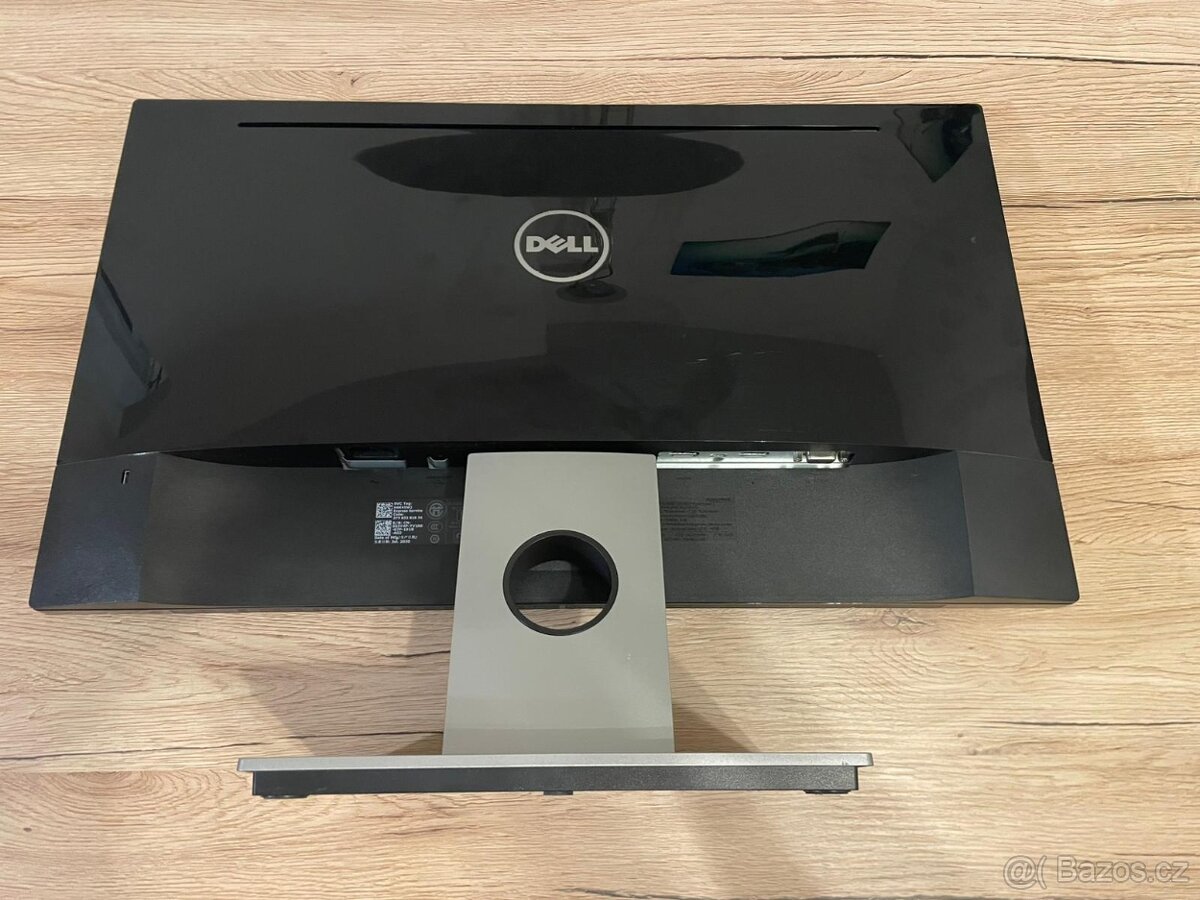 Prodám monitor Dell. - 2