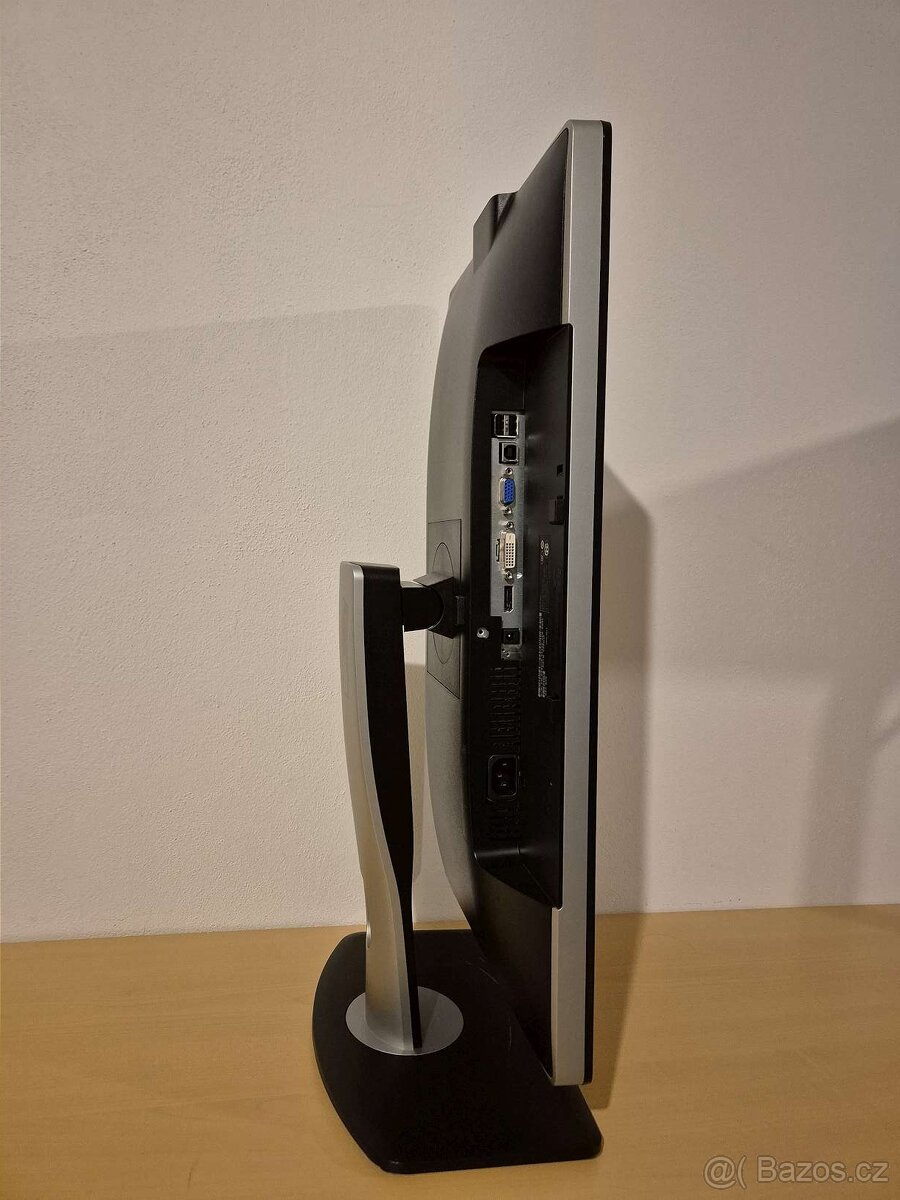 Prodám monitor: DELL 23” U2312HM - 2