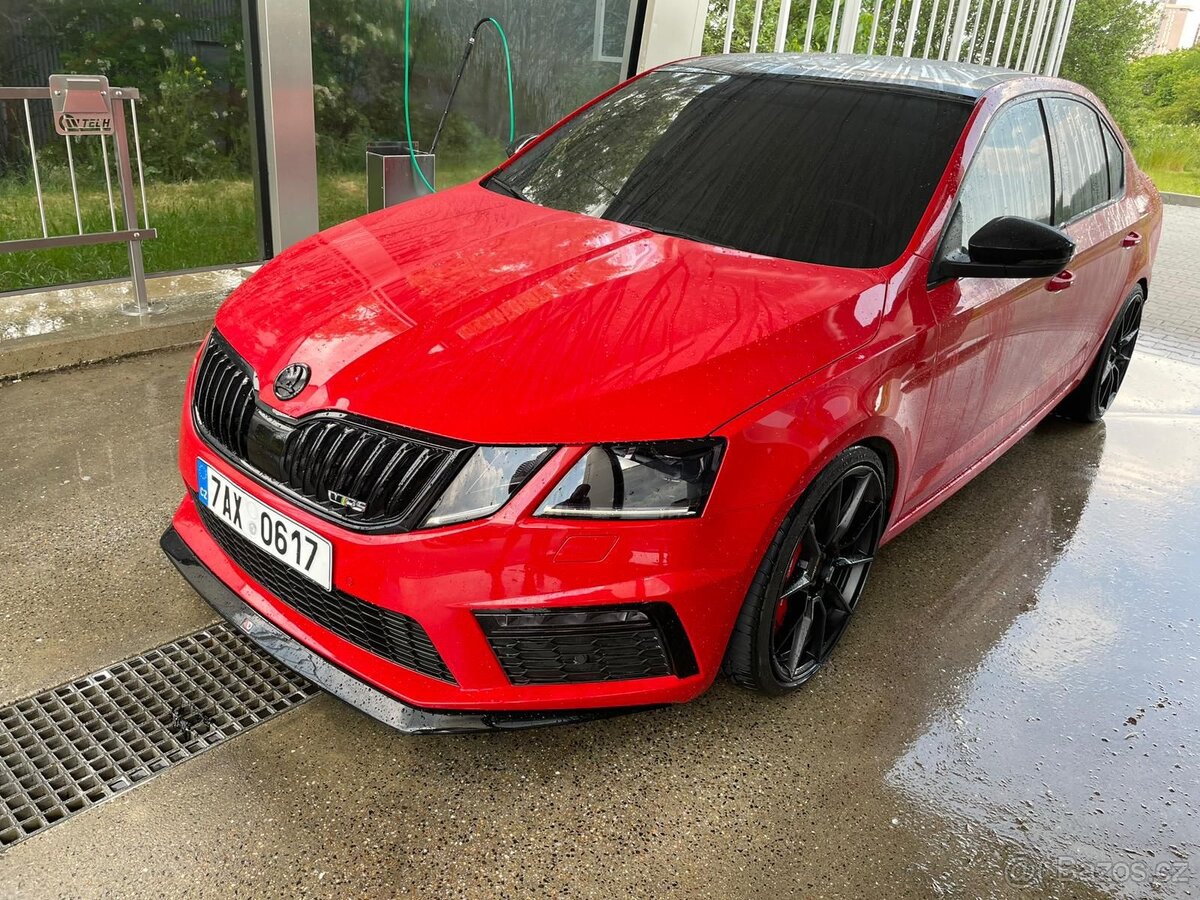 Škoda Octavia III RS 2.0Tdi 4x4 - 2
