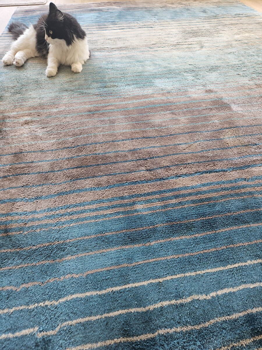 2 koberce 160x230 a 140x200 - 2