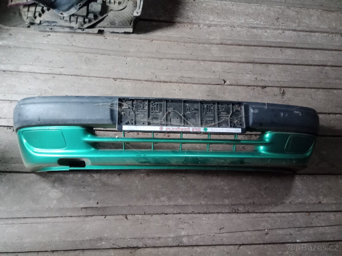 Citroen Saxo přední nárazník - 2