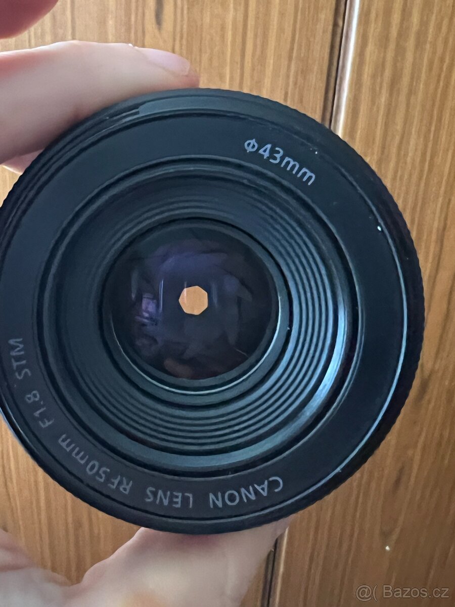 Canon RF 50 1.8 - 2
