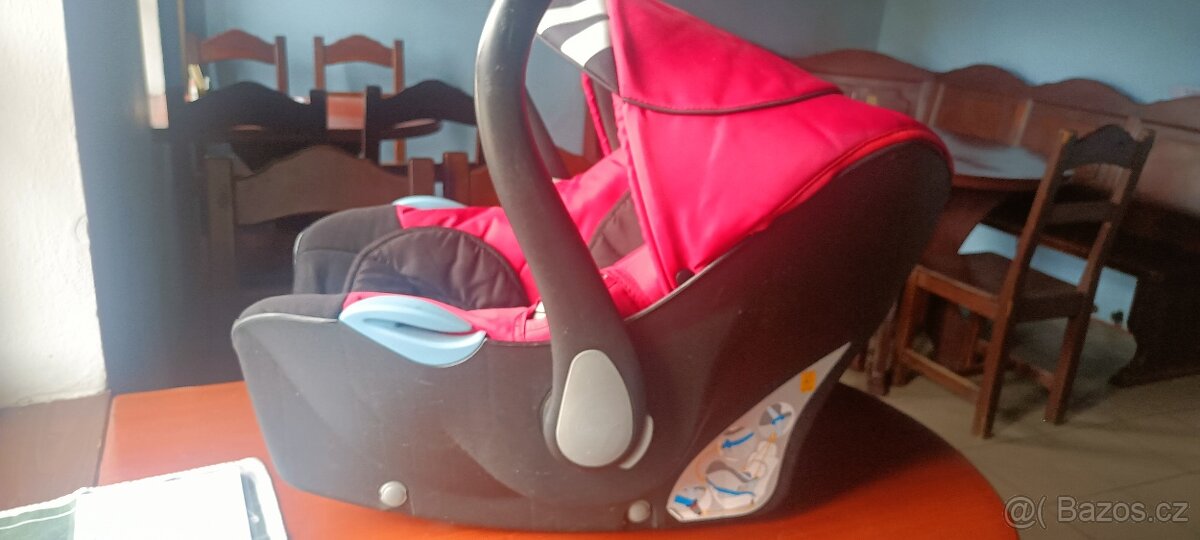 Autosedačka 0-18 růžová - 2