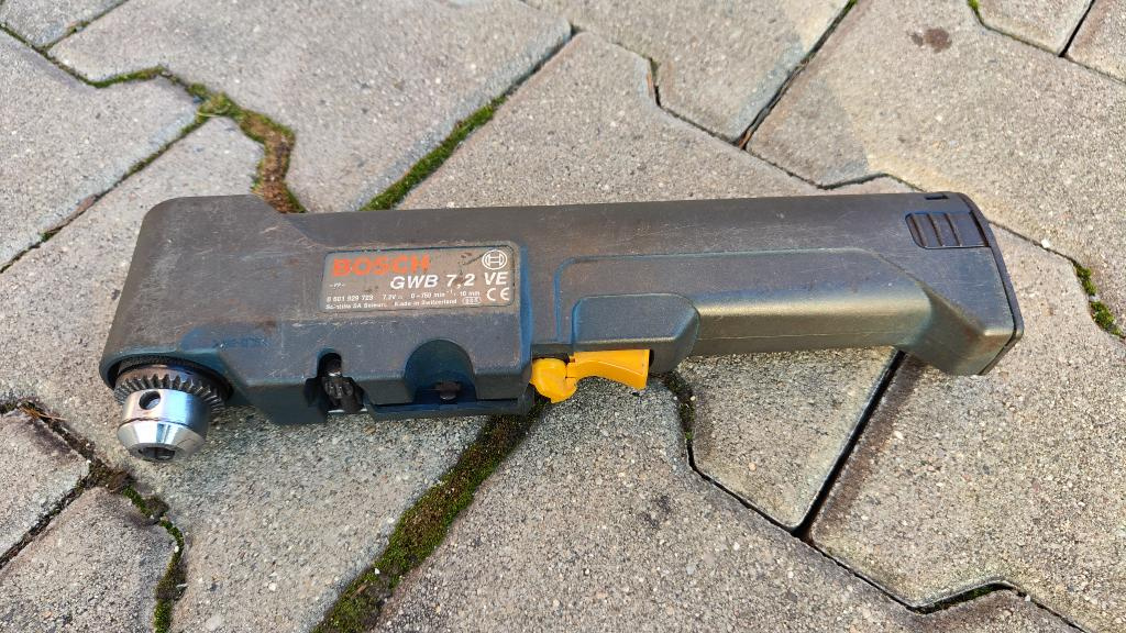 Stranová vrtačka Bosch - 2