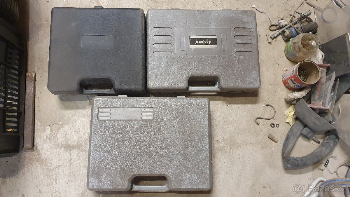 3x Aku vrtačka - za vše 500,- - 2