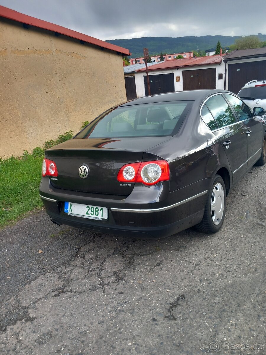 Volkswagen Passat B6 - 2