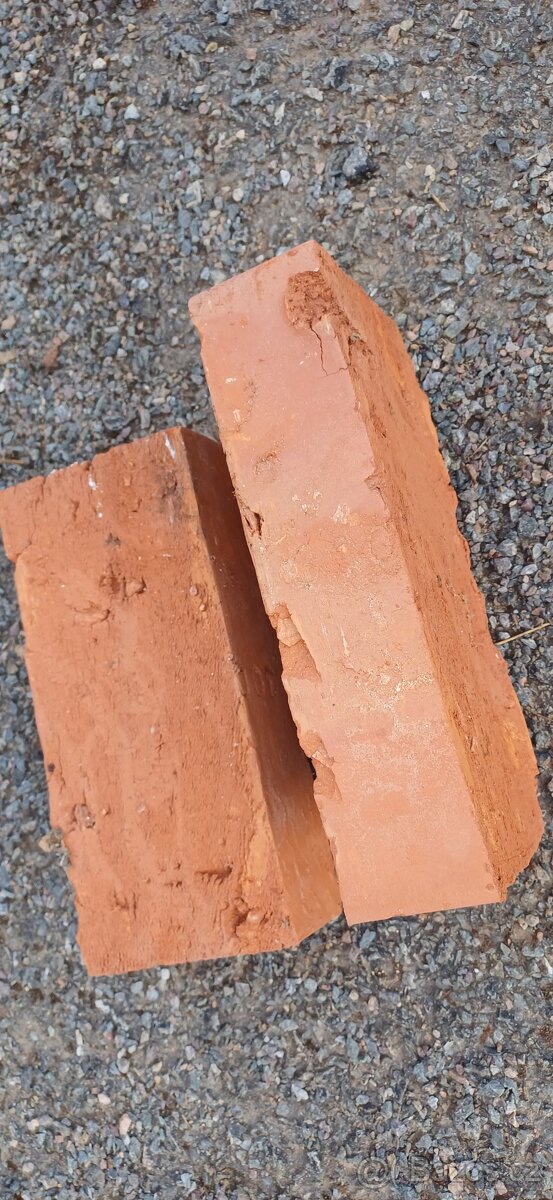 Cihla nová - 2