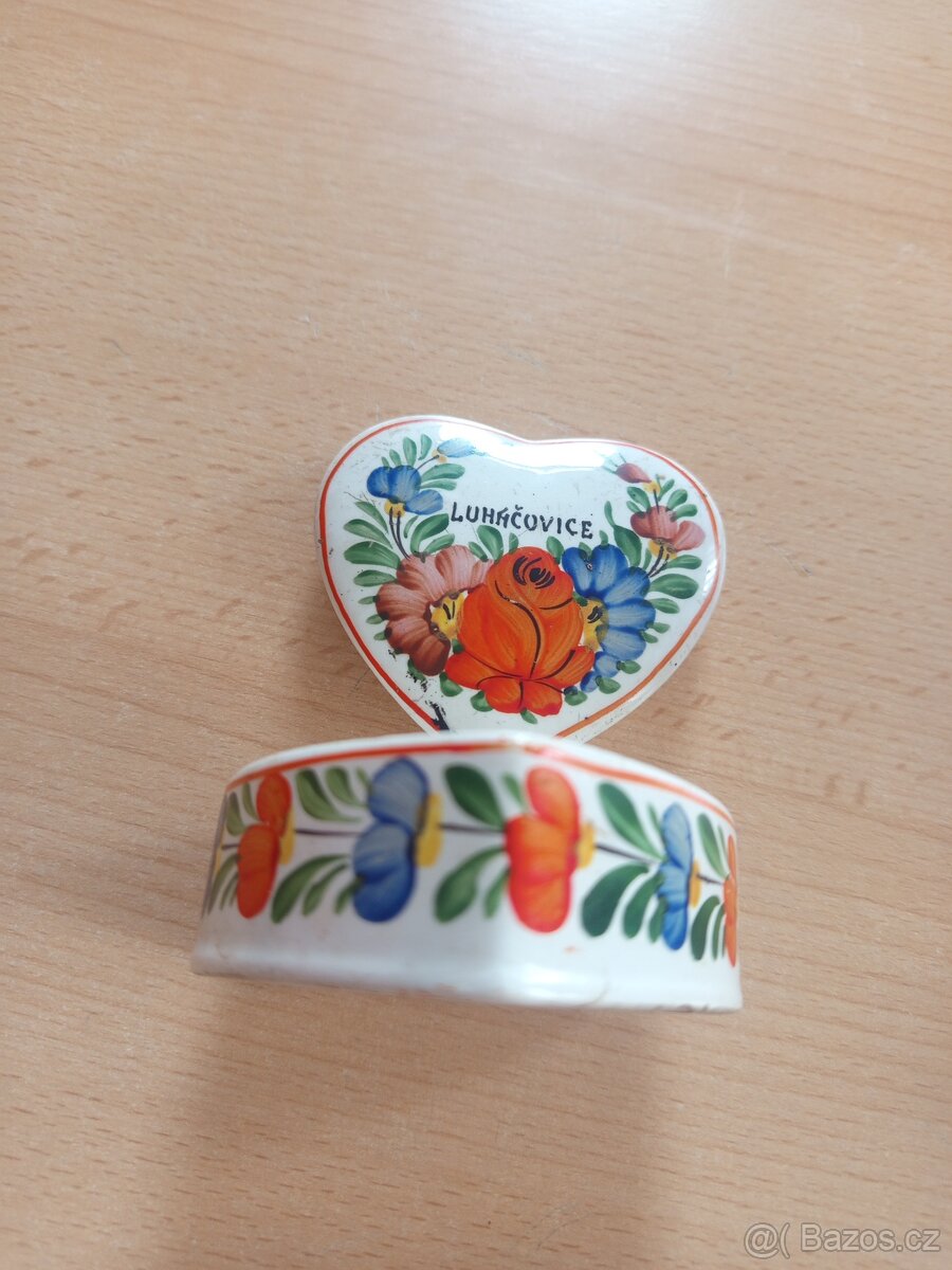 Porcelánová dóza - 2