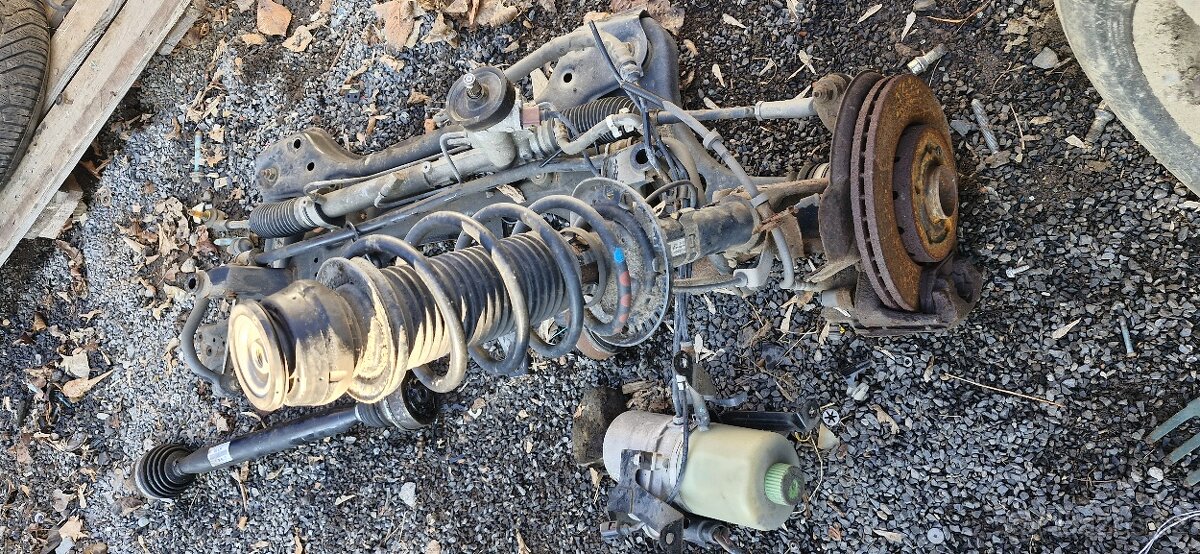 Predni naprava rizeni poloosa vw polo 6R fabia II - 2