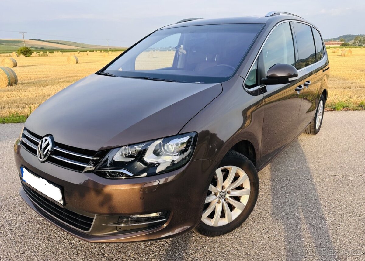VW SHARAN 2.0 TDi 125kw. DSG panorama FULL výbava - 2