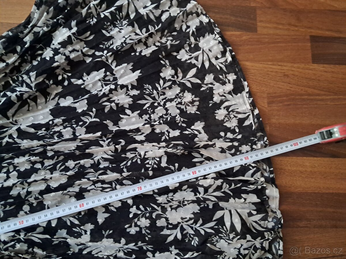 Šatičky vel.40 - 2