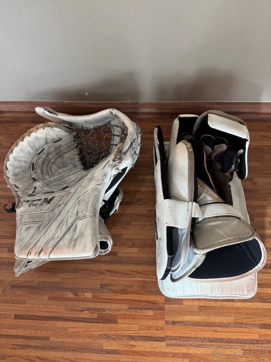 Lapačka a vyrážečka CCM axis 1.9 SR - 2