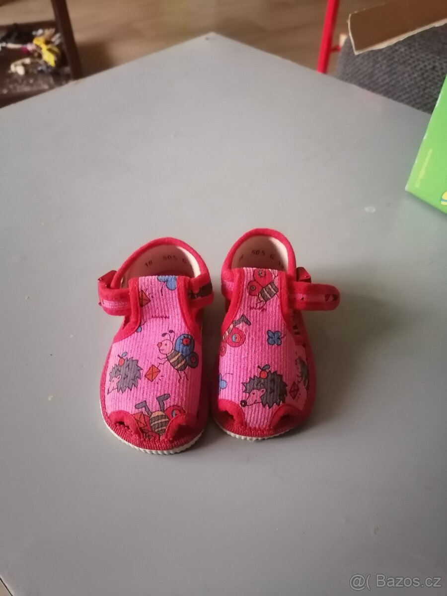Dětské bačkůrky velikost 18 - 2