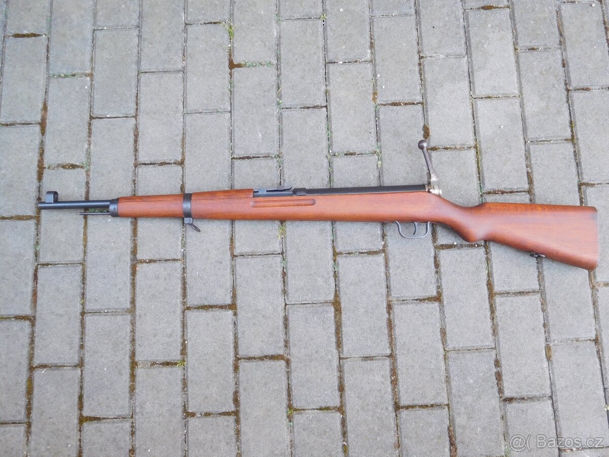 Vojenská vzduchovka vzor 47. - 2