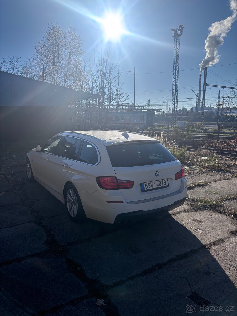 BMW f11 530d r2013 - 2