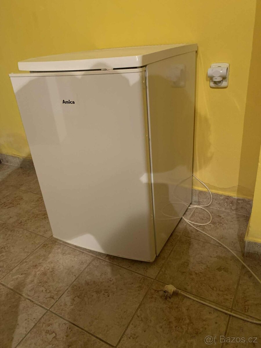 Malá lednice Amica 85 cm – funkční, starší, Olomouc - 2