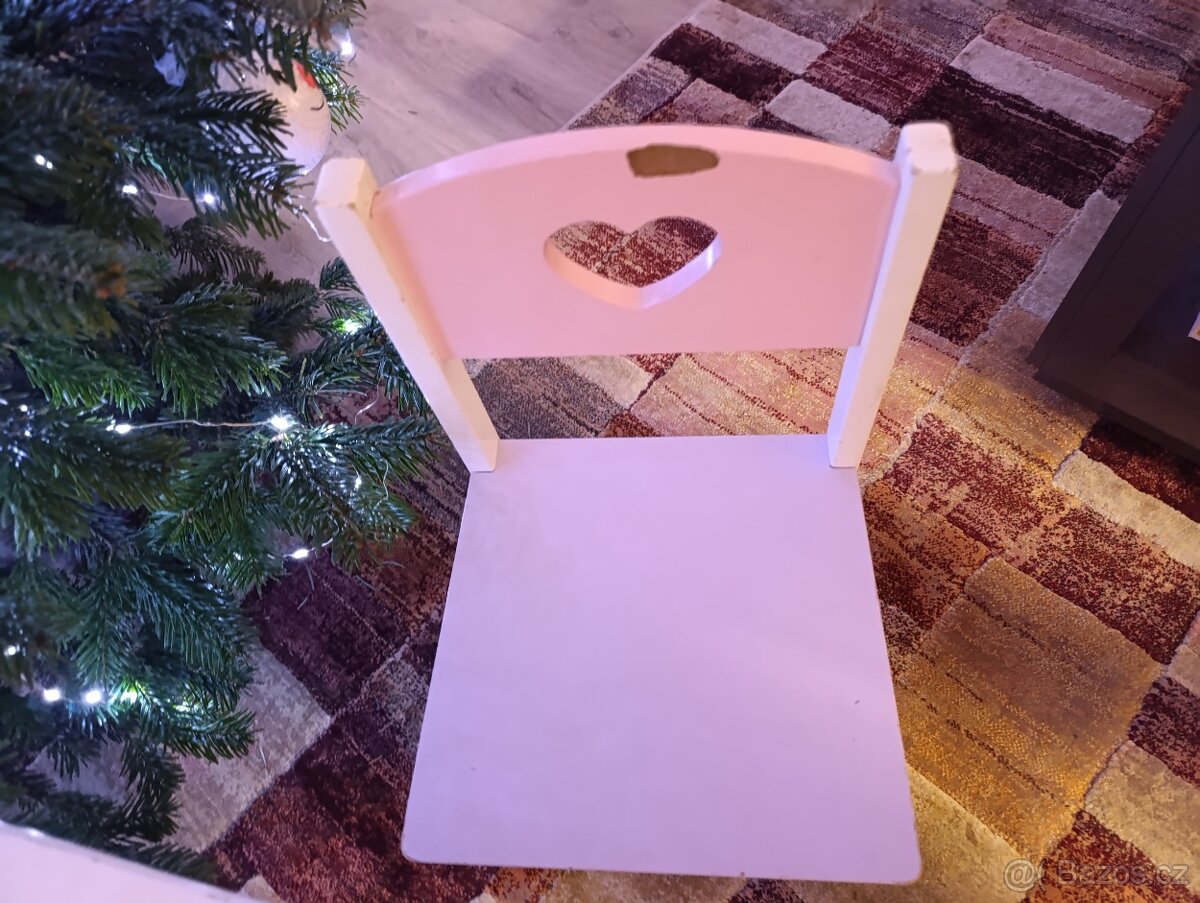 Dětský stolek+ 2 zidle Kid Kraft - 2