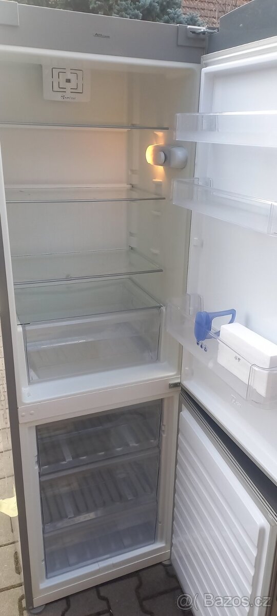 Lednice Whirlpool - 2