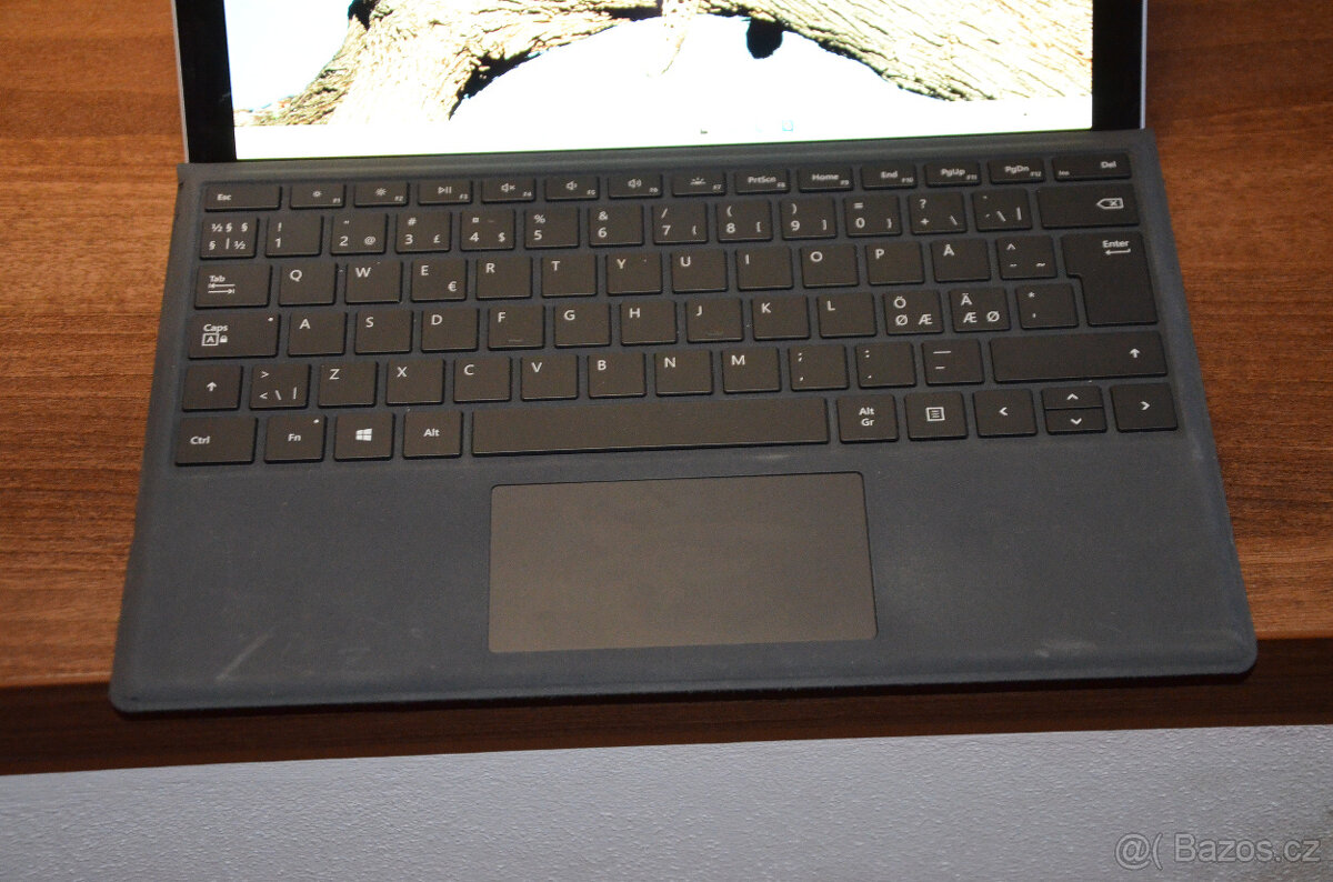 Microsoft Surface PRO 5 i5/8GB/SSD 256GB/záruka - 2