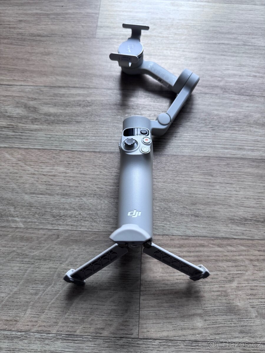 Stabilizátor DJI Osmo Mobile 7 - 2