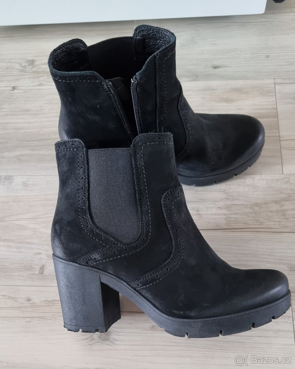 Zimní dámské boty, vel 37 - 2