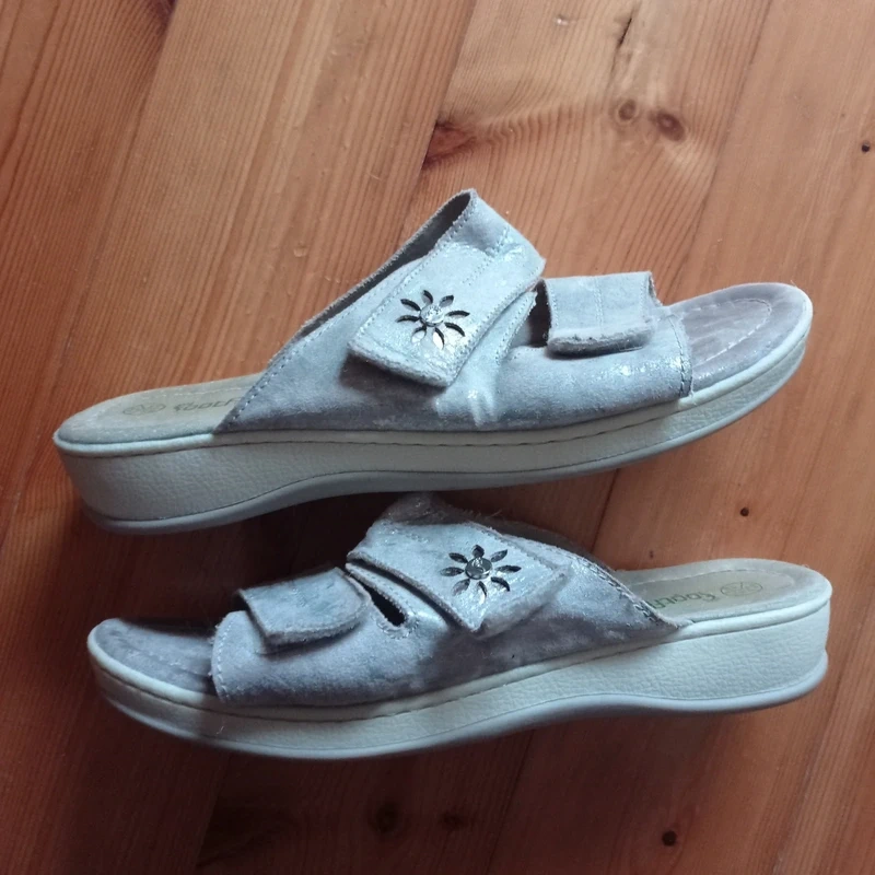 DÁMSKÉ KOŽENÉ PANTOFLE, VEL.41 - 2