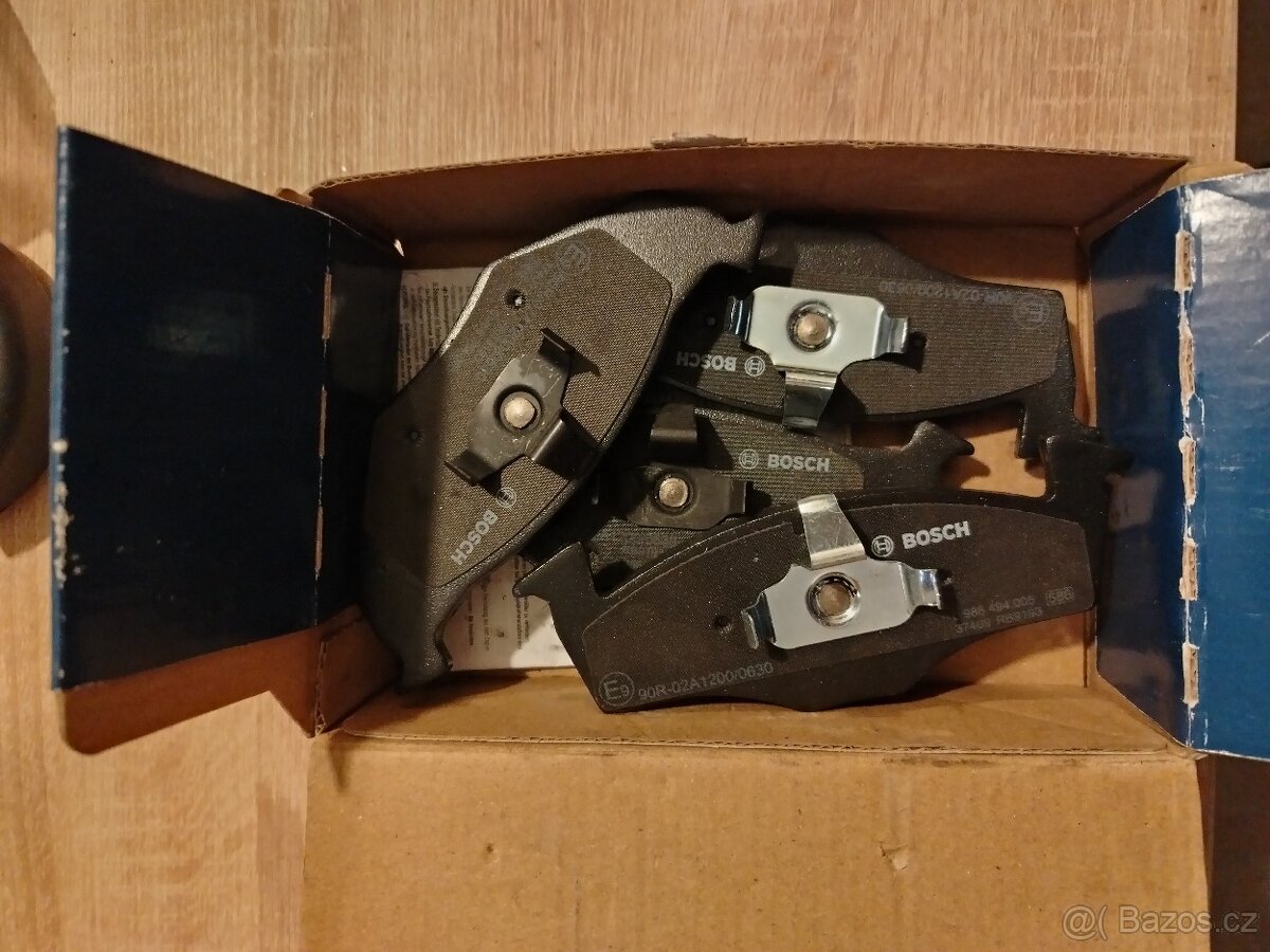 Brzdové destičky Bosch 0986494005 - 2