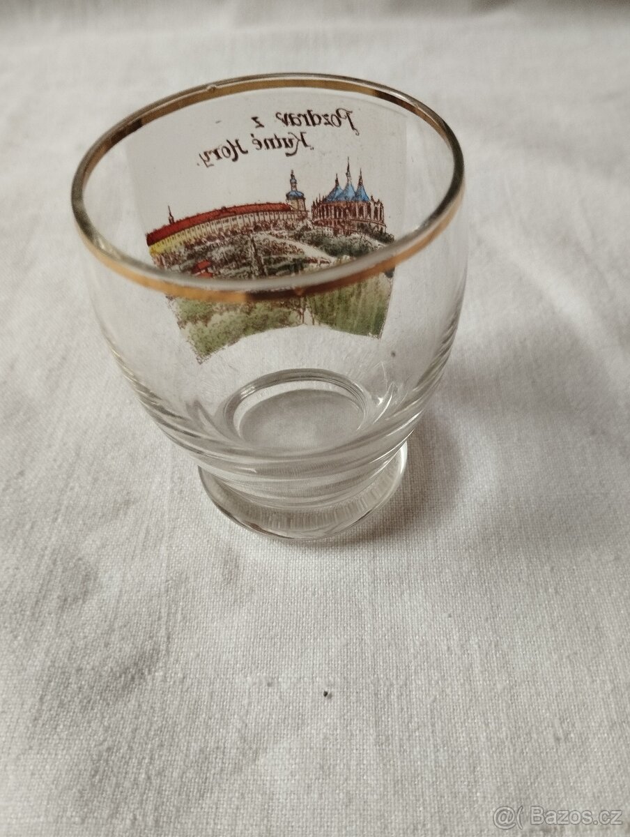 Malá stará sklenička - 2