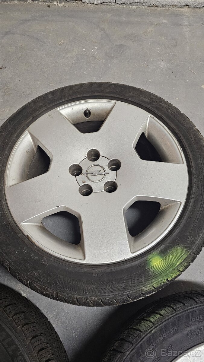 Kola Opel + pneu 245/45/17 - 2